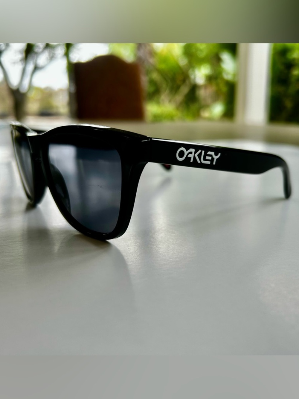 Oakley OO9013 Frogskins Square Sunglasses - Picture 4 of 11